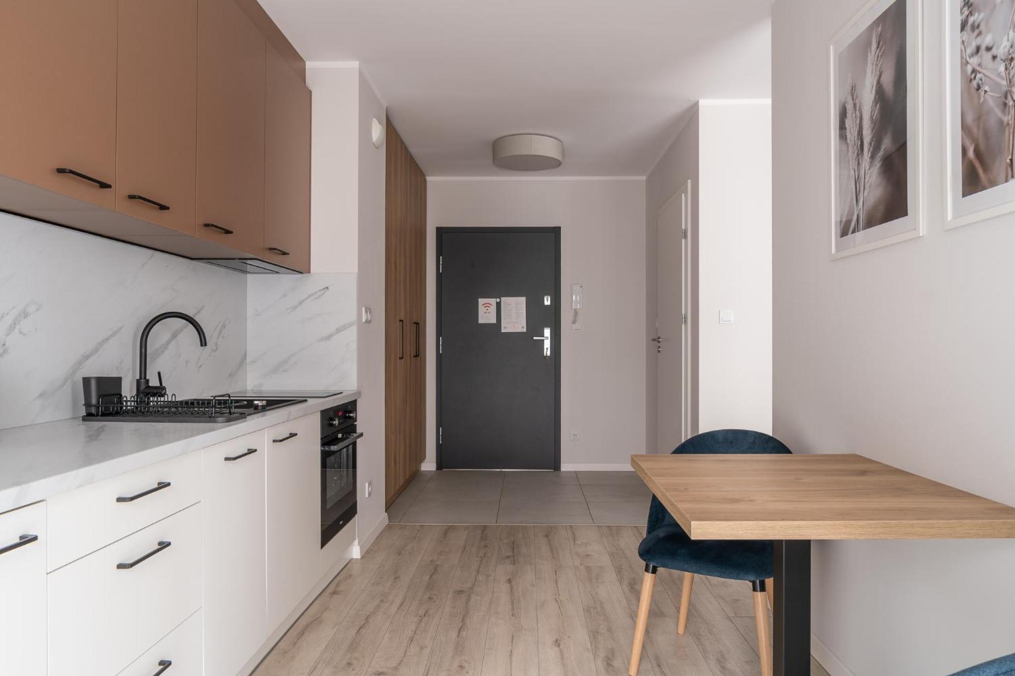 Rentplanet - Atal City Square Wrocław Eksteriør billede